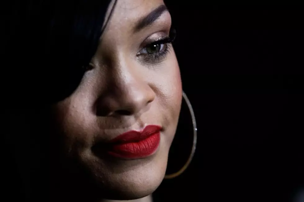 Daughter Bites Mom For Playing Rihanna Album