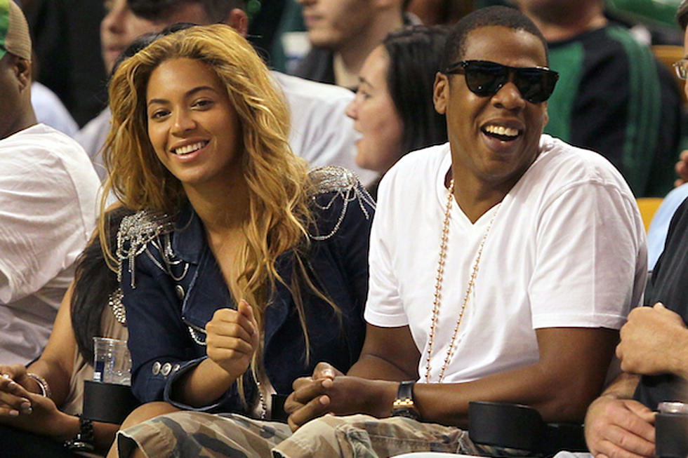 Jay-Z Drops Some Coin On Beyonce For Their 4th Wedding Anniversary