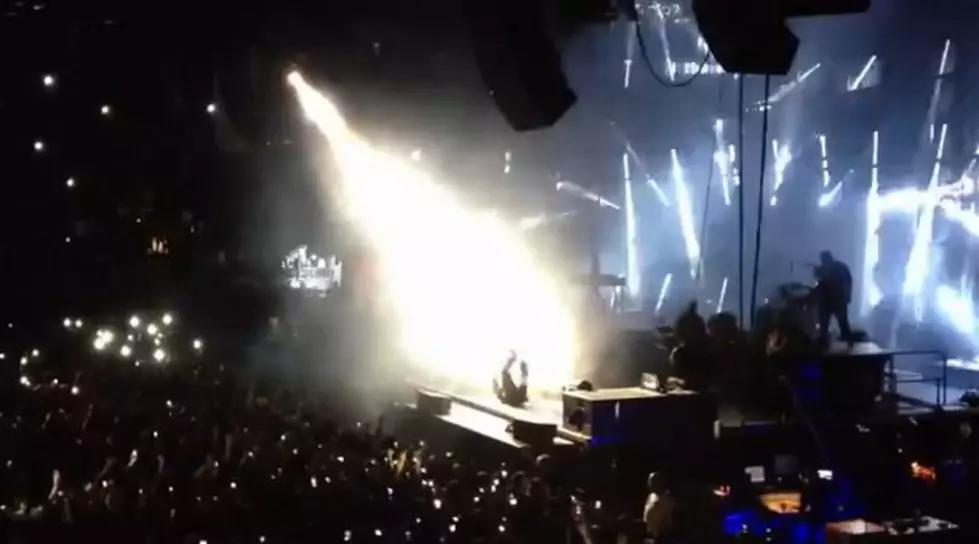 Drake Falls On Stage During UK Show [Video]