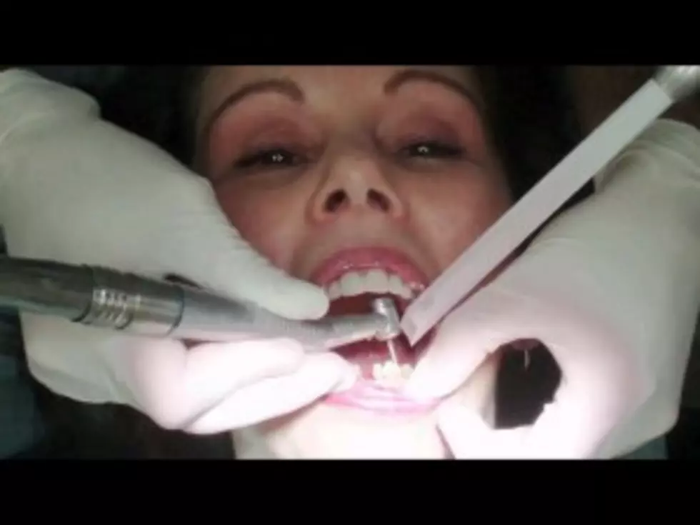 Dentist Infects Around 8,000 People With HIV [Video]