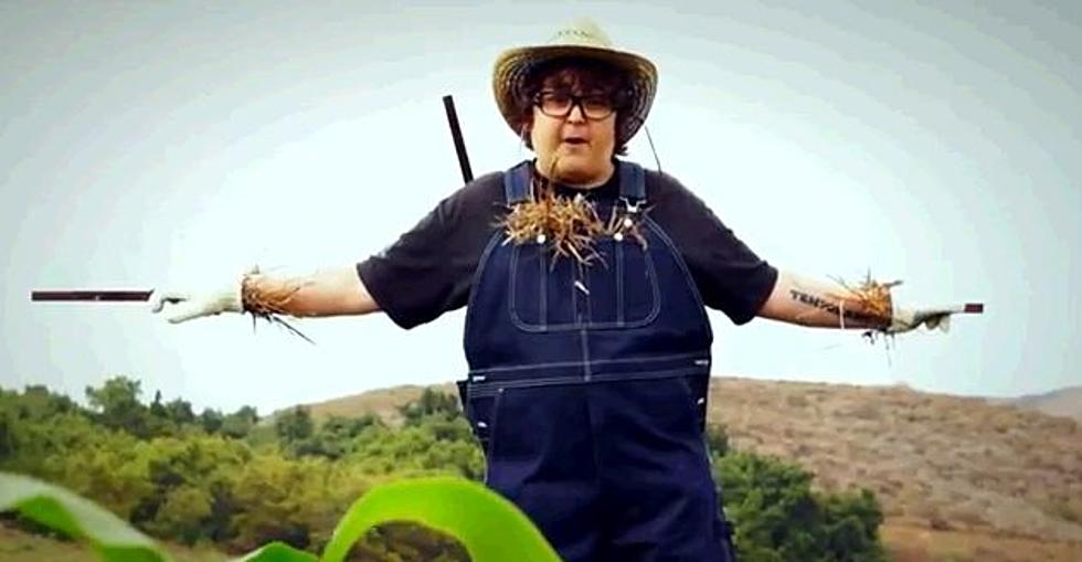 Andy Milonakis And ‘Three Locos’ Drop ‘We Are Farmers’ [Video NSFW]
