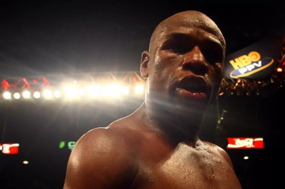 Floyd Mayweather Jr. Ordered to Pay Manny Pacquiao&#8217;s Lawyer Fees