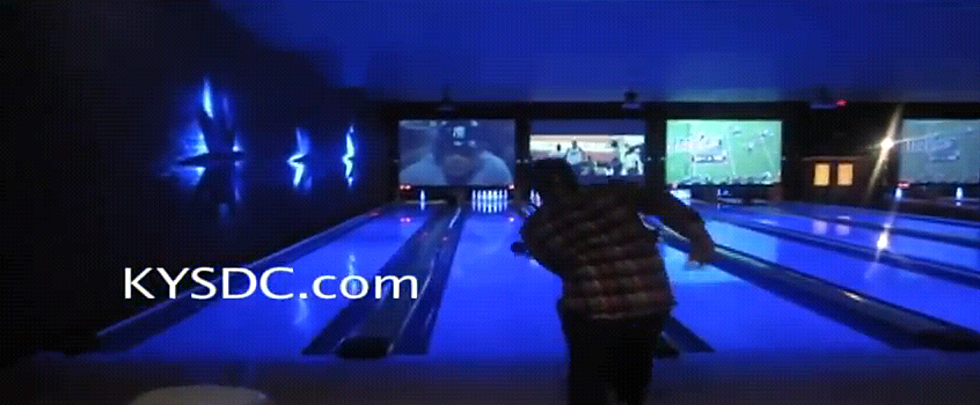 50 Cent Disrespectfully Wears Gunplay’s MMG Chain While Bowling At Lucky Stripes
