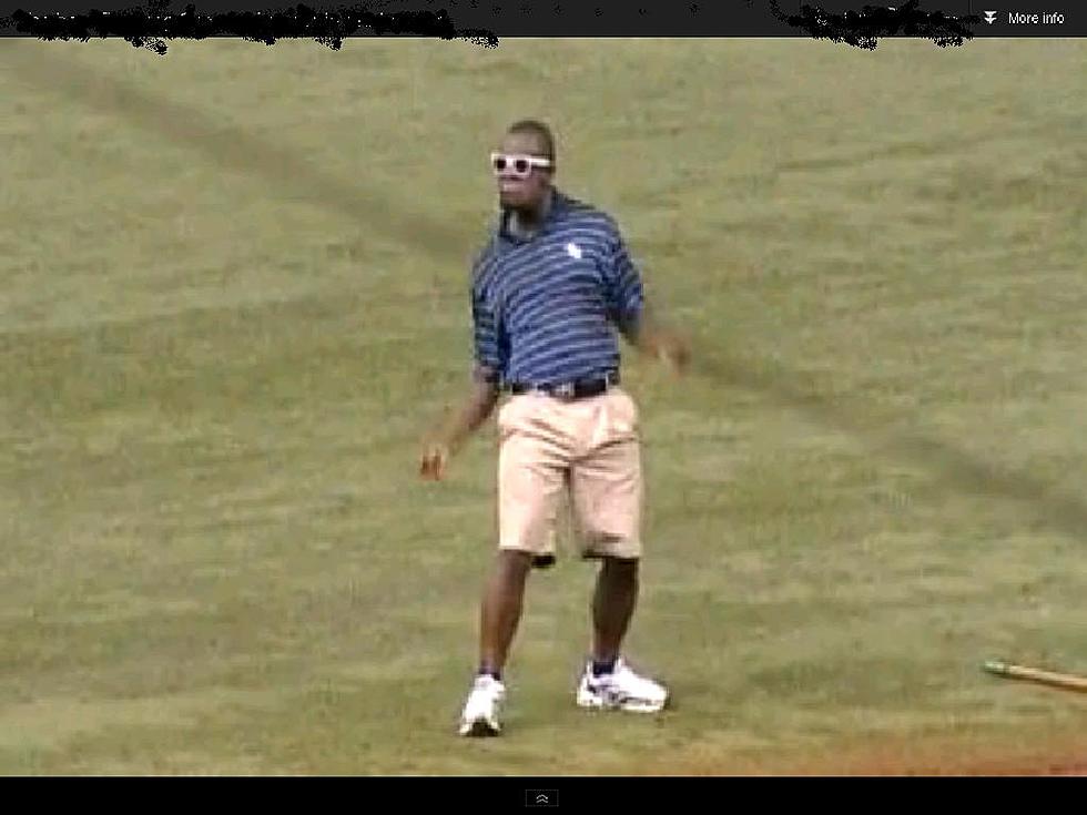 Groundskeeper Dances to Lil Jon While On The Job