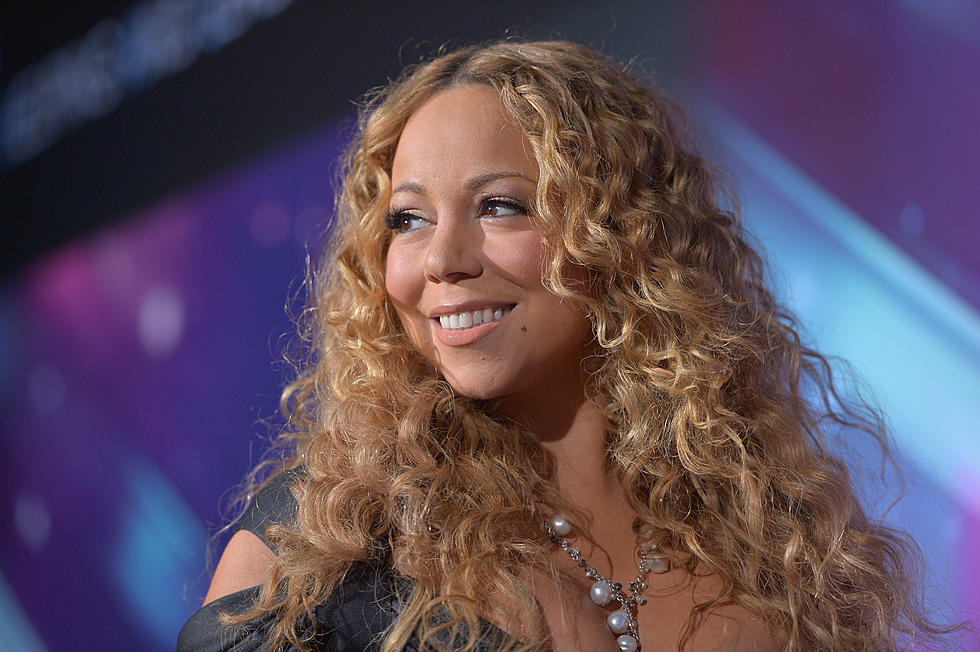 Mariah Carey Ad Libs On Stage When Her Audio Is Lost [Video]