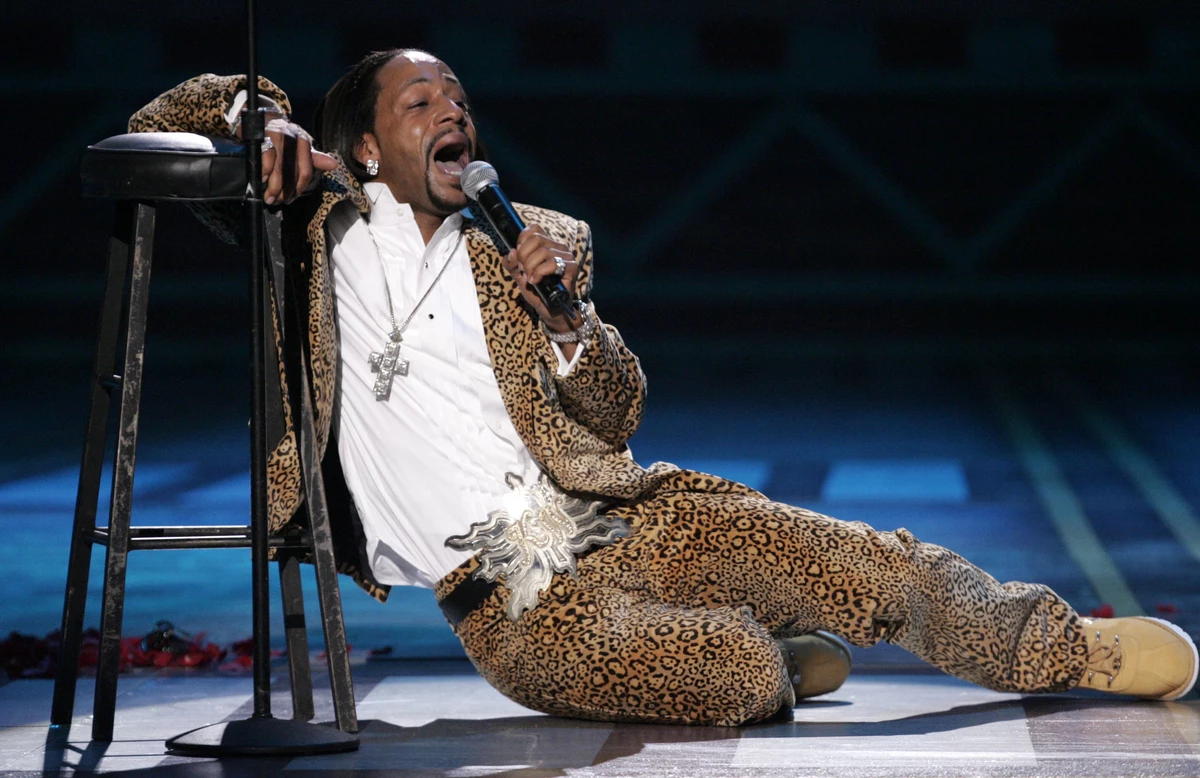 Katt Williams Gives 1000 to Fan in a Wheelchair After his Show in Boston
