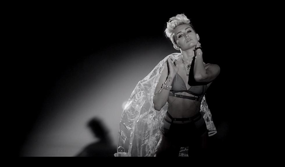 Miley Cyrus Stars in Big Sean’s ‘Fire’ Music Video [NSFW]