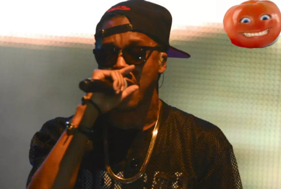 Lupe Fiasco Gets Hit With A Tomato And Storms Off Stage [Video]
