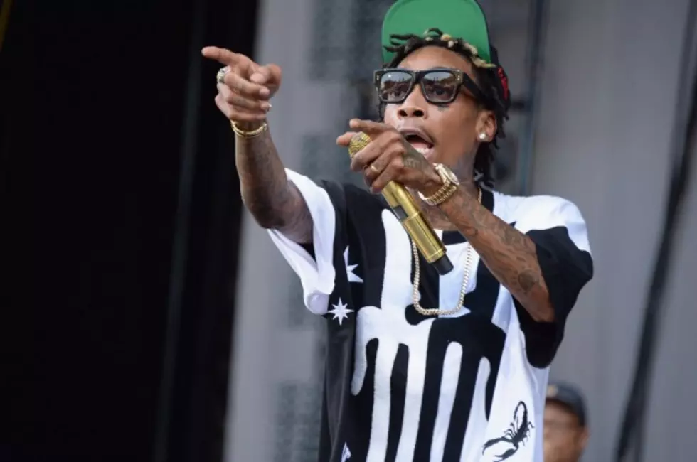 Wiz Khalifa Spotted Wearing the Air Jordan 1 &#8216;Bred&#8217; With Wife Amber Rose