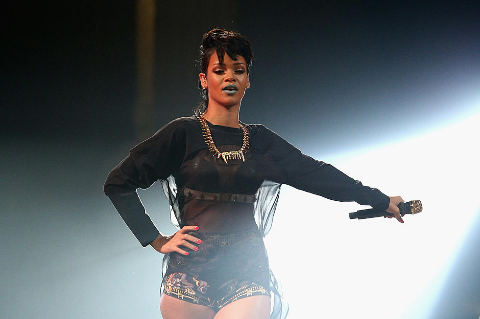 The Provocative Rihanna Went Bankrupt in 2009 Due to Horrible Accountant