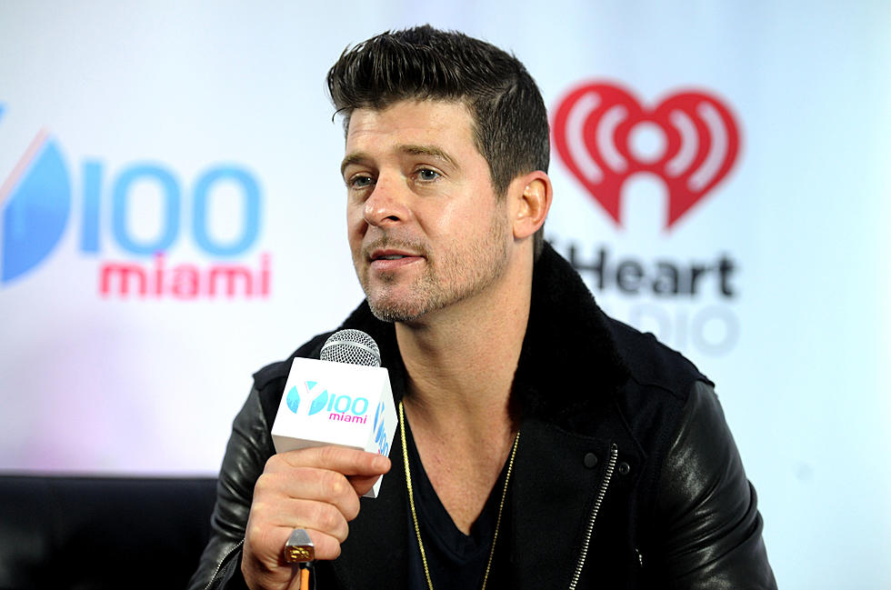 Robin Thicke is Putting on a Full Court Press to Win Paula Patton Back