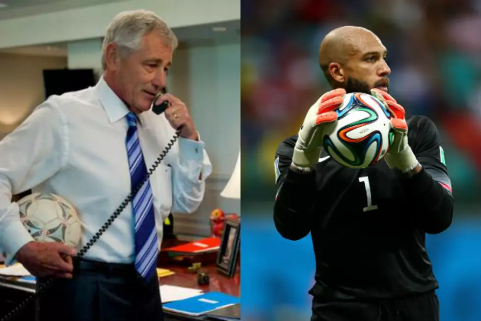 Chuck Hagel Called Tim Howard To Talk Defense [Video]