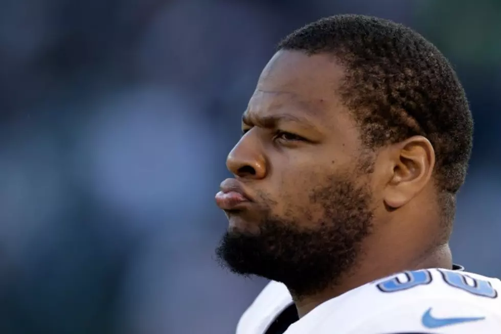 Detroit Lions&#8217; Ndamukong Suh Signs to Jay Z&#8217;s Roc Nation Sports