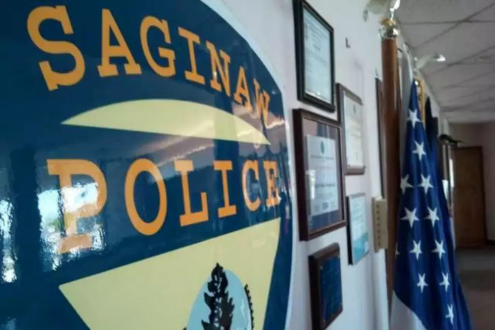 Saginaw Police Getting Body Cams, Should Flint Be Next [Video]