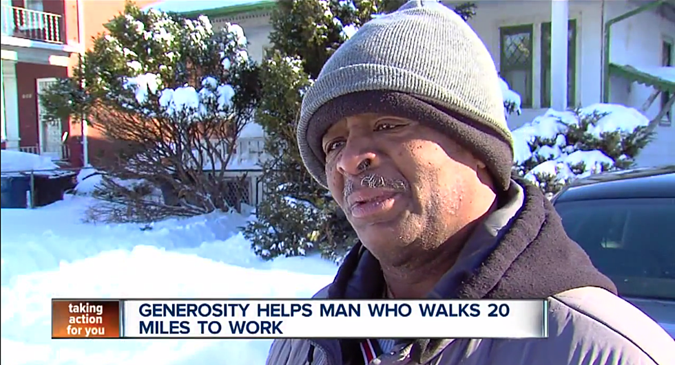 Detroit Man Receives Over $100k in Donations for His Daily 21 Mile Walk to Work [Video]