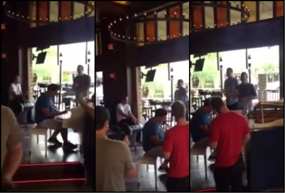 Man Plays Perfect Dr. Dre Piano Mashup In Arizona Bar [Video]