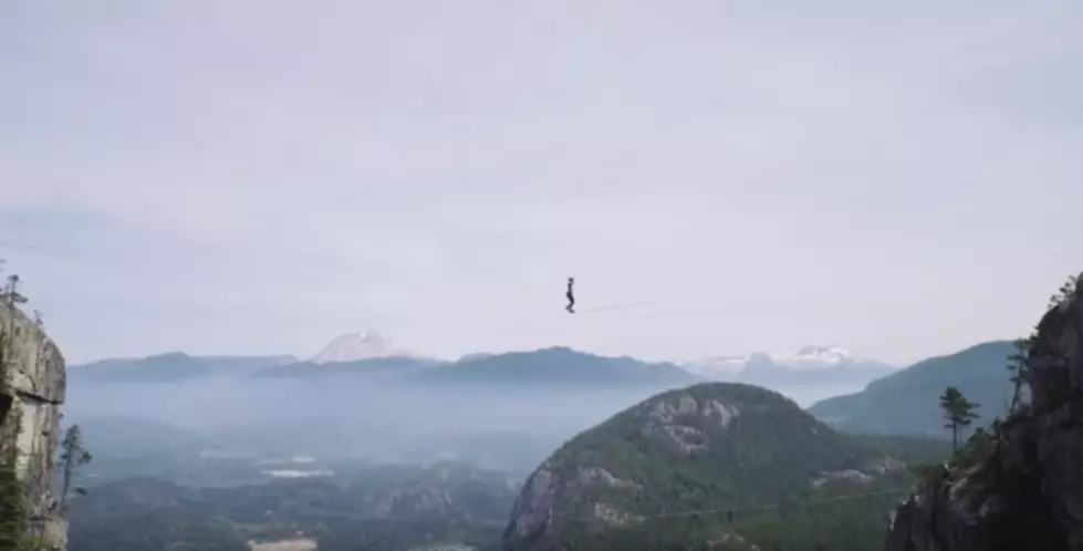 Guy Sets World Record For Longest Free Solo Slackline! Almost Falls To His Death [Video]