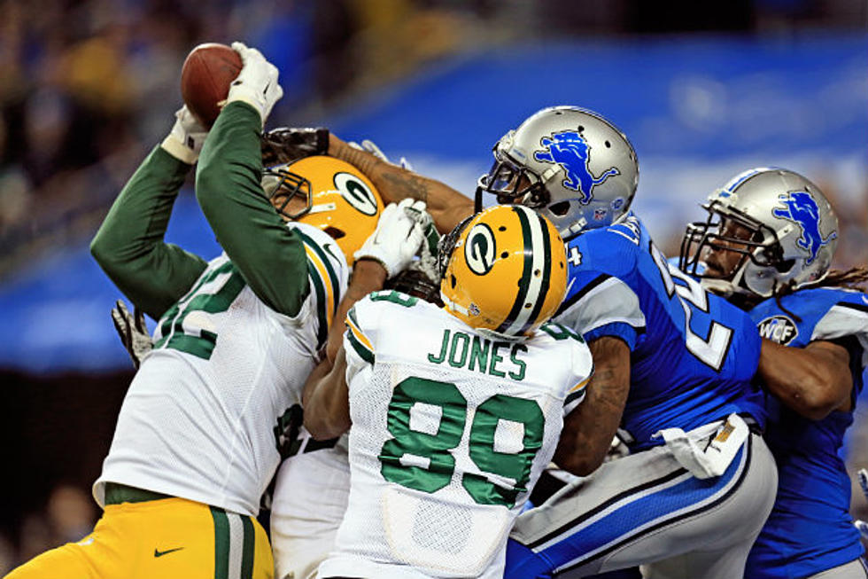 Watch The Lions Lose On This 61 Yard Hail Mary Pass From Rodgers [Video]