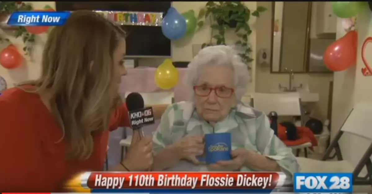 110 Year Old Woman Flossie Dickey Wants Nothing To Do With Tv Interview Video