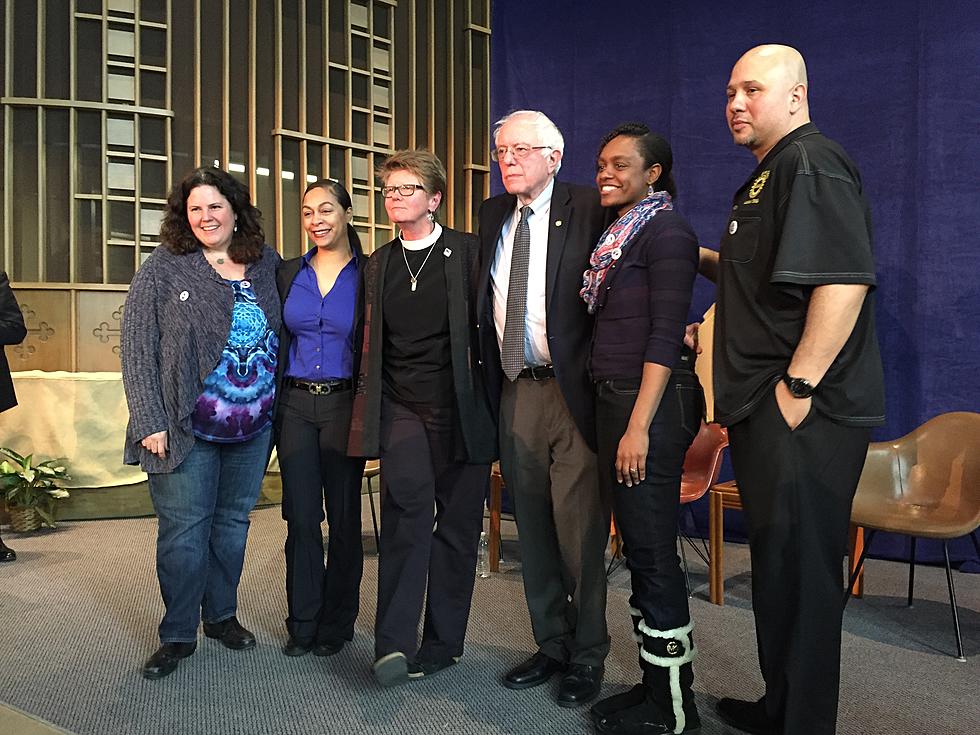 Bernie Sanders Talks To Residents Of Flint About Water Crisis [Video]