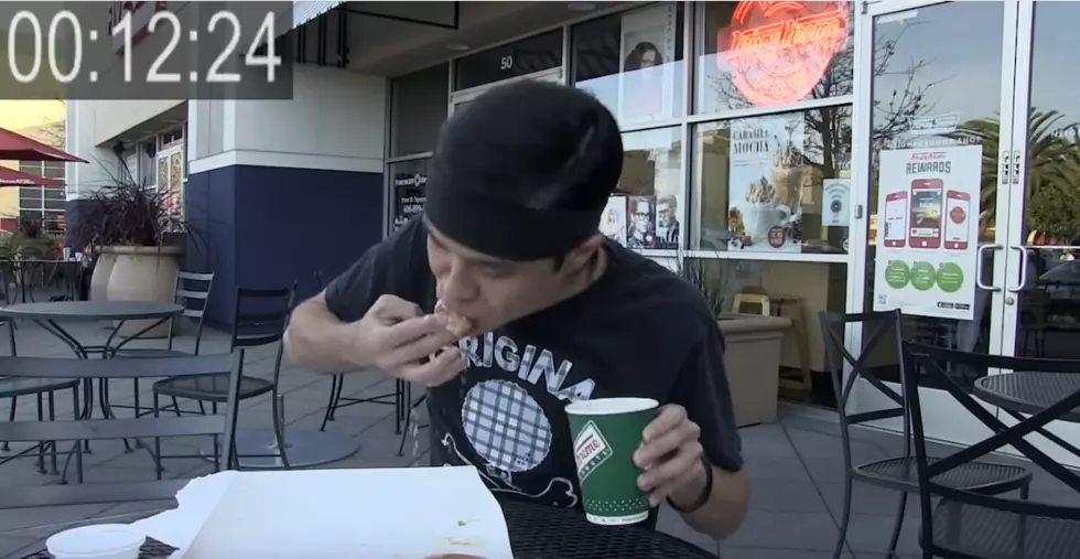 Man Eats 12 Krispy Kreme Donuts In 34 Seconds [Video]