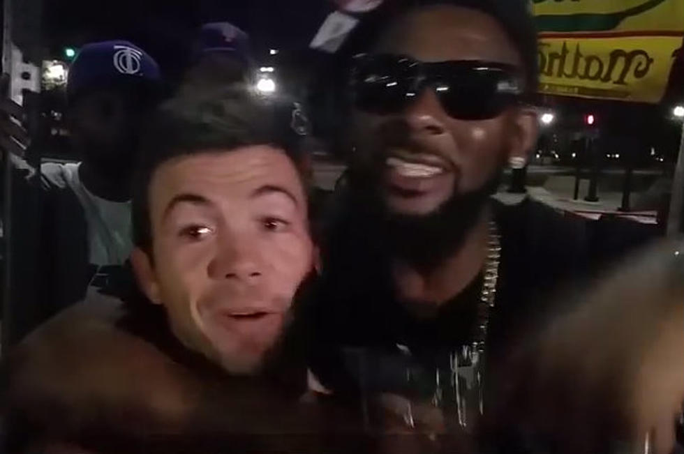Drunk Guy Makes R. Kelly Sing To Prove He Is Really R. Kelly [Video]