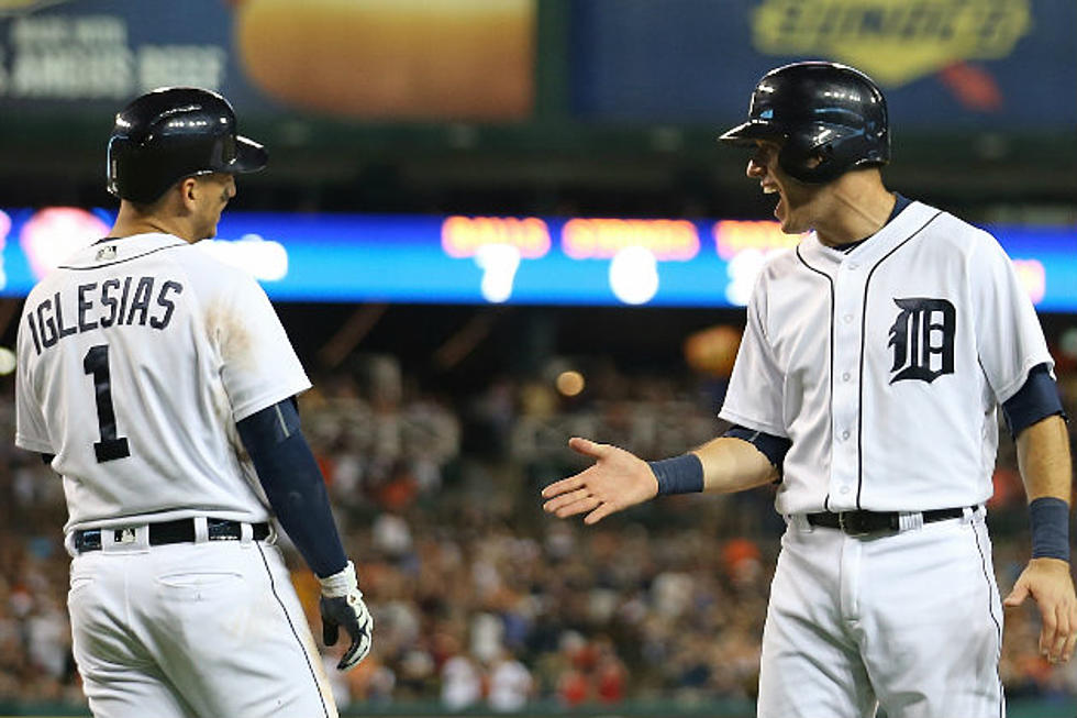 Ian Kinsler and Jose Iglesias Take ‘Paper Rock Scissors’ To A New Level [Video]