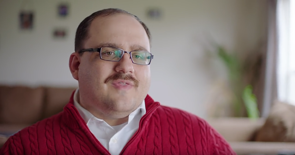 This Nation Needs More Ken Bone And Less Trump And Clinton [Video]