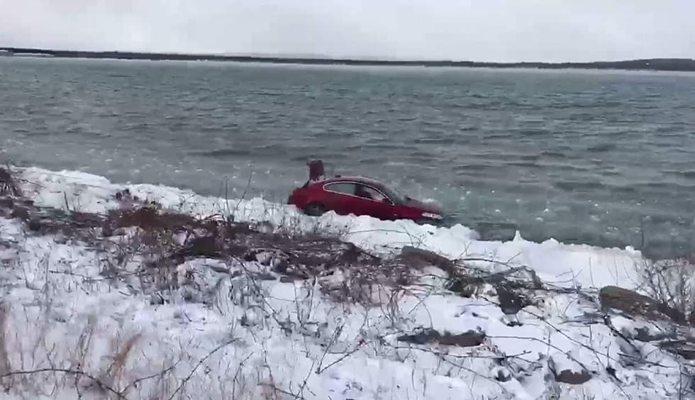 Michigan Man Loses Control Of Car, Ends Up In Grand Traverse Bay [Video]