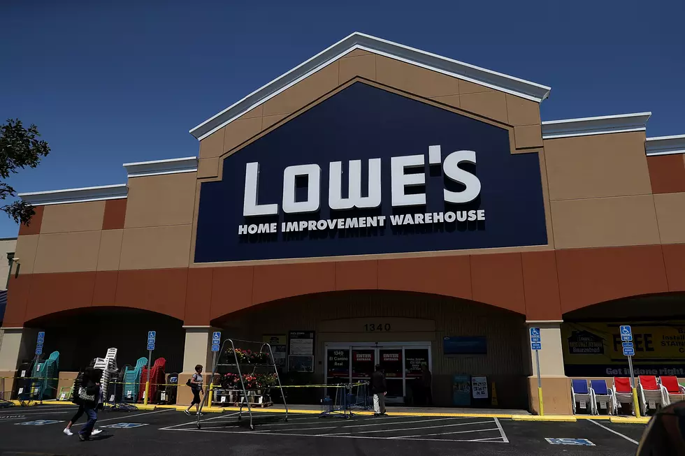 Lowe’s Looking To Fill Thousands of Seasonal Jobs