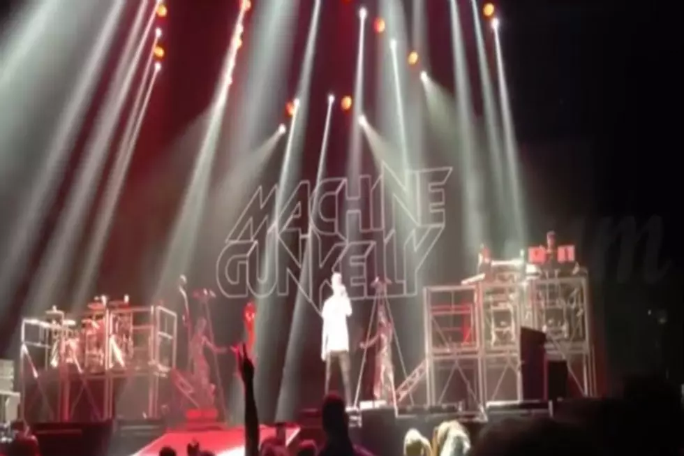 MGK Gets Booed Off Stage Trying To Diss Eminem [Video]