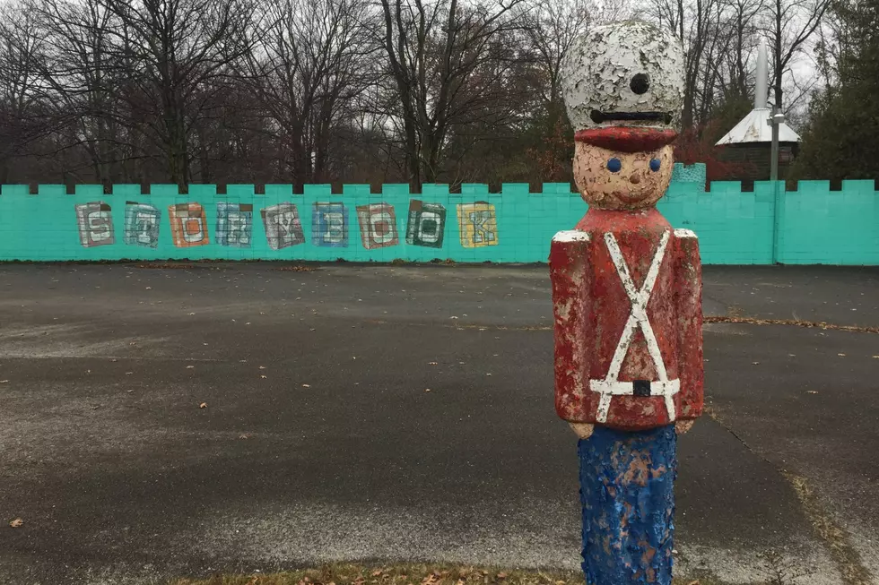 Michigan’s Abandoned ‘Deer Acres Fun Park’ Will Give You All The Creeps
