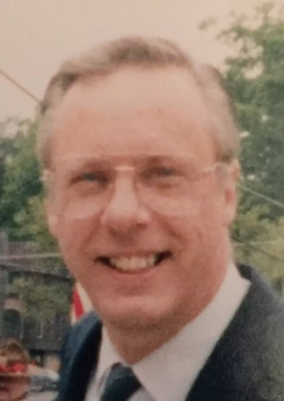 Steven H. Strandberg, a Millbrook Resident, Dies at 71