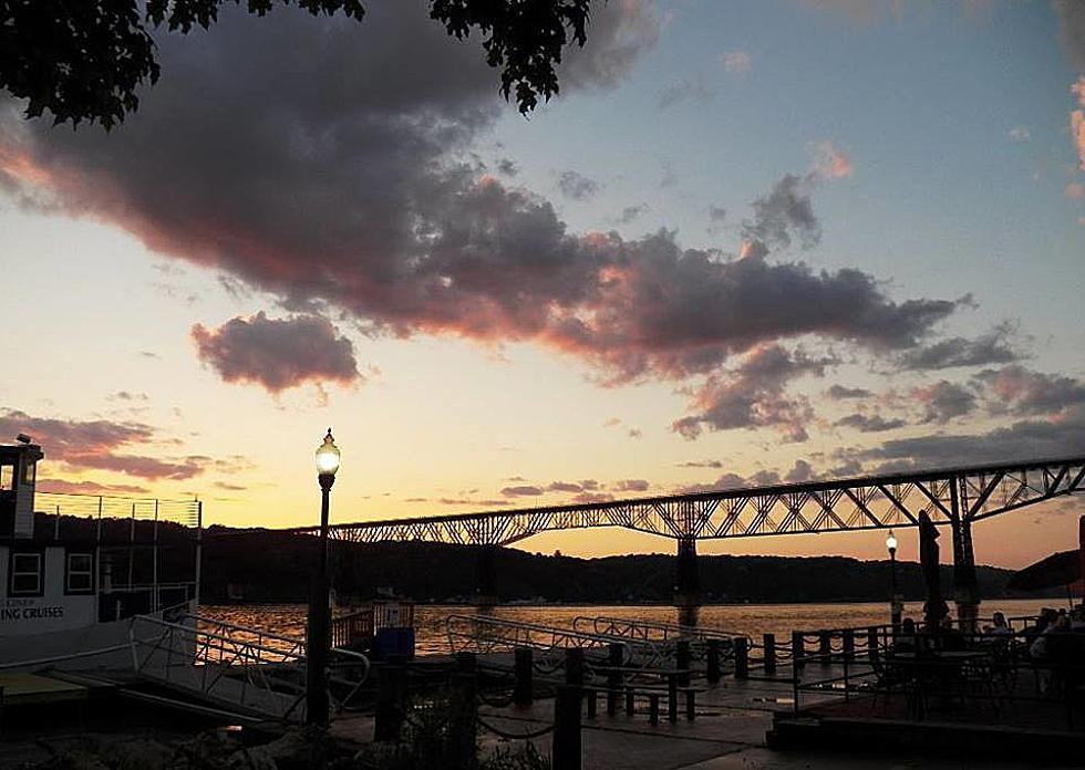 Take a Look at This Walkway Over the Hudson Throwback