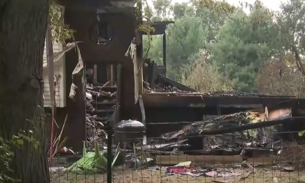 2 Dead After Plane Crashes Into Hudson Valley Home