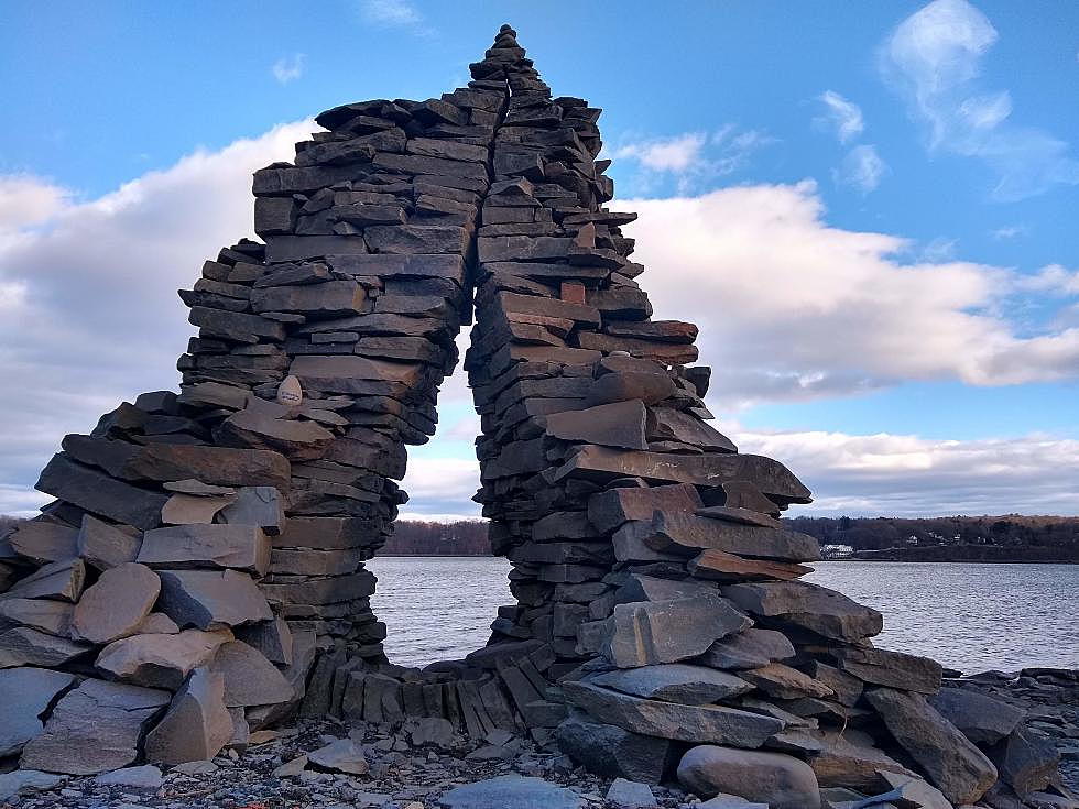 Mysterious Stone Sculpture Appears in Hudson Valley