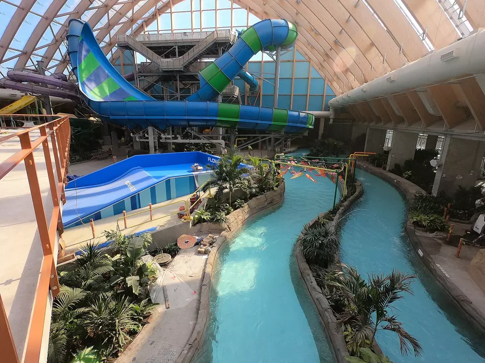 Sneak Peek: New York&#8217;s Biggest Indoor Waterpark Finally Reopens