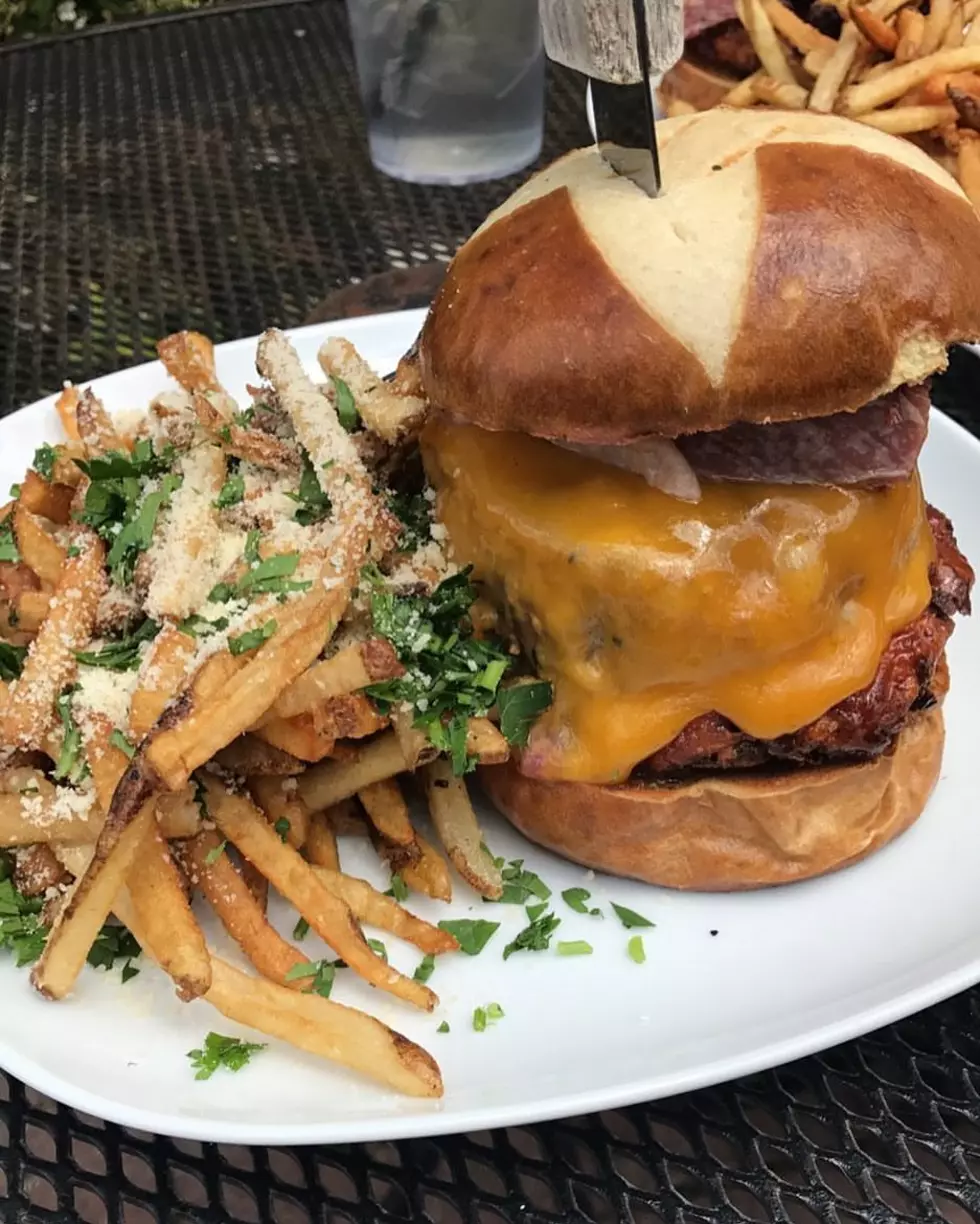 Beloved Upstate New York Eatery With 1 Of The World’s Best Burger Closed