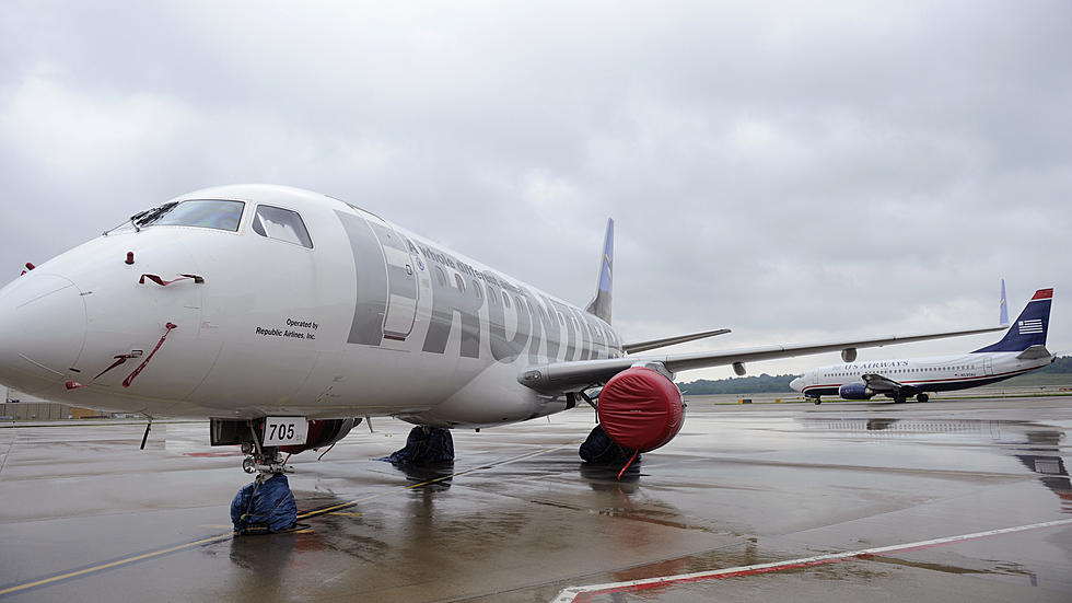 Need Job? Frontier To Train Pilots To Fly At Newburgh, NY Airport