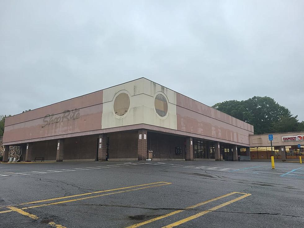 1 of the Oldest ShopRite's in Hudson Valley, New York is Closed