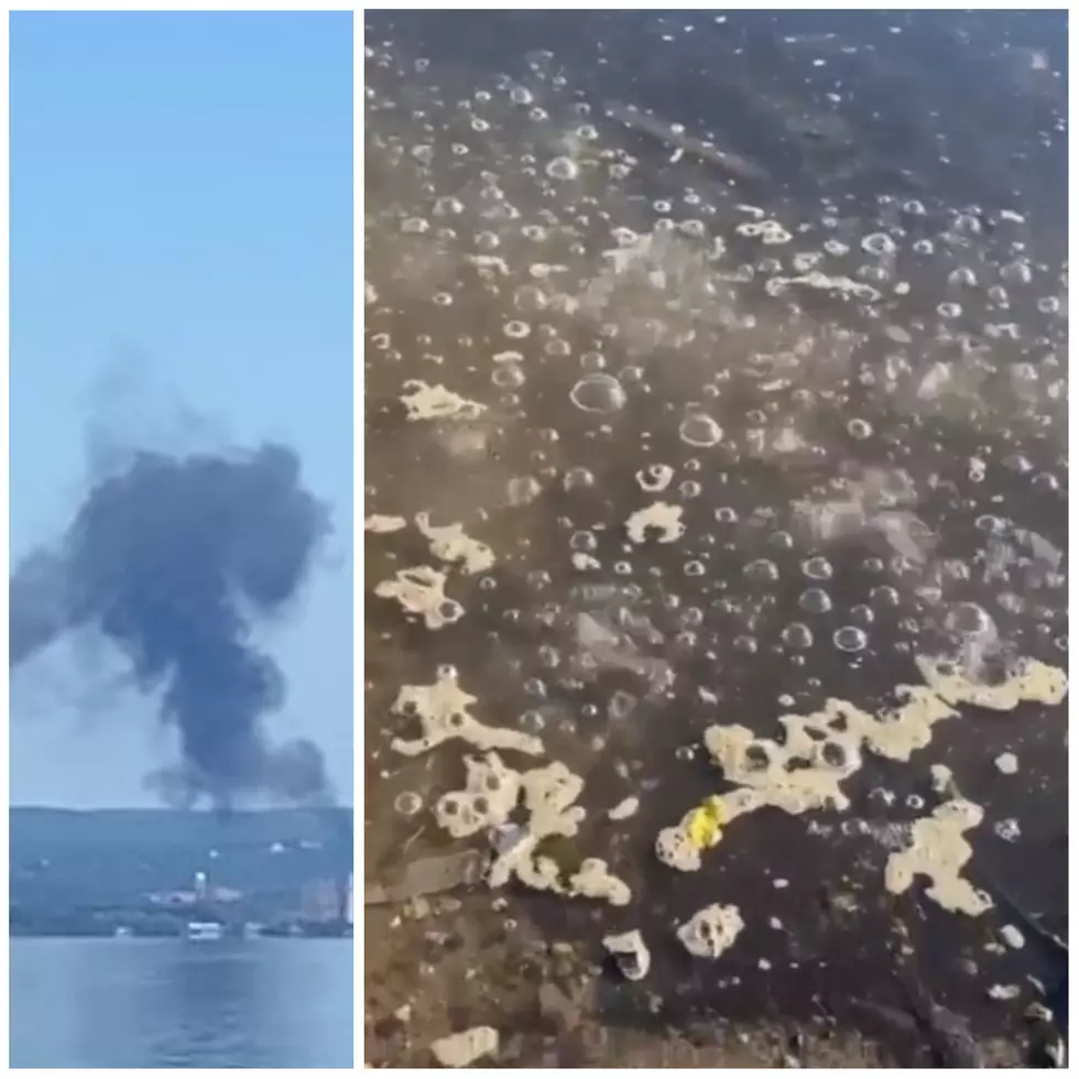 Video: Mysterious Bubbles, Smoke Seen in Hudson River in New York