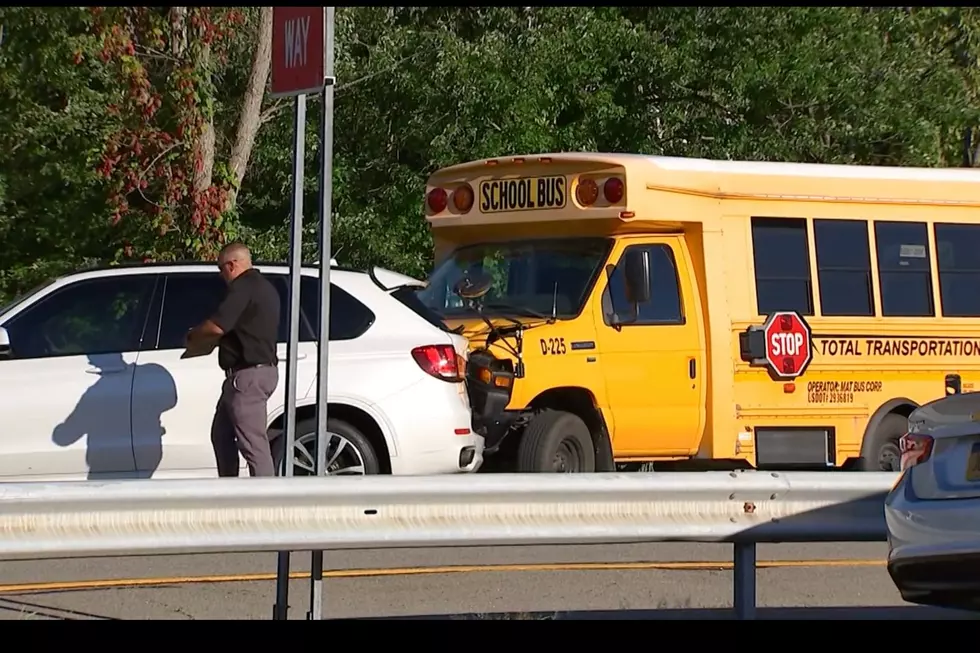 Bank Theft Turned Police Chase Ends In Crash With School Bus in Wappingers