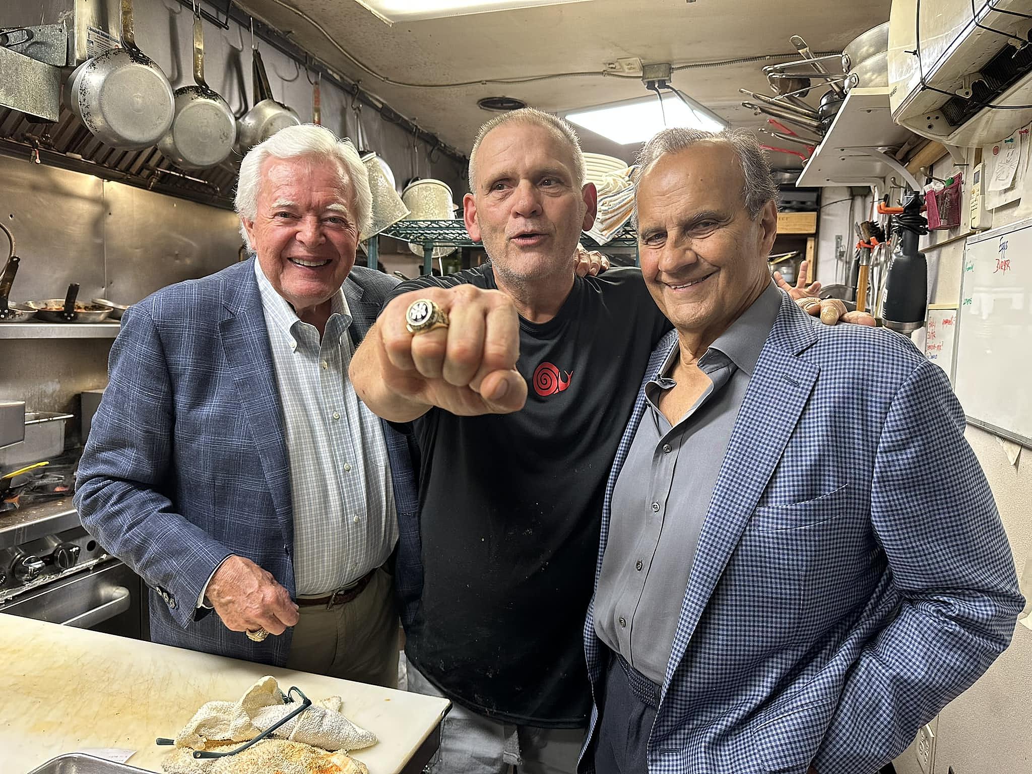 Yankees' Legend Surprises Upstate NY Italian Restaurant Owners