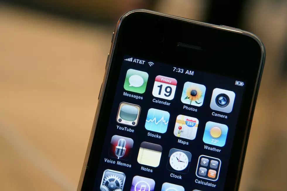 Apple's New 3GS iPhone Goes On Sales At Stores