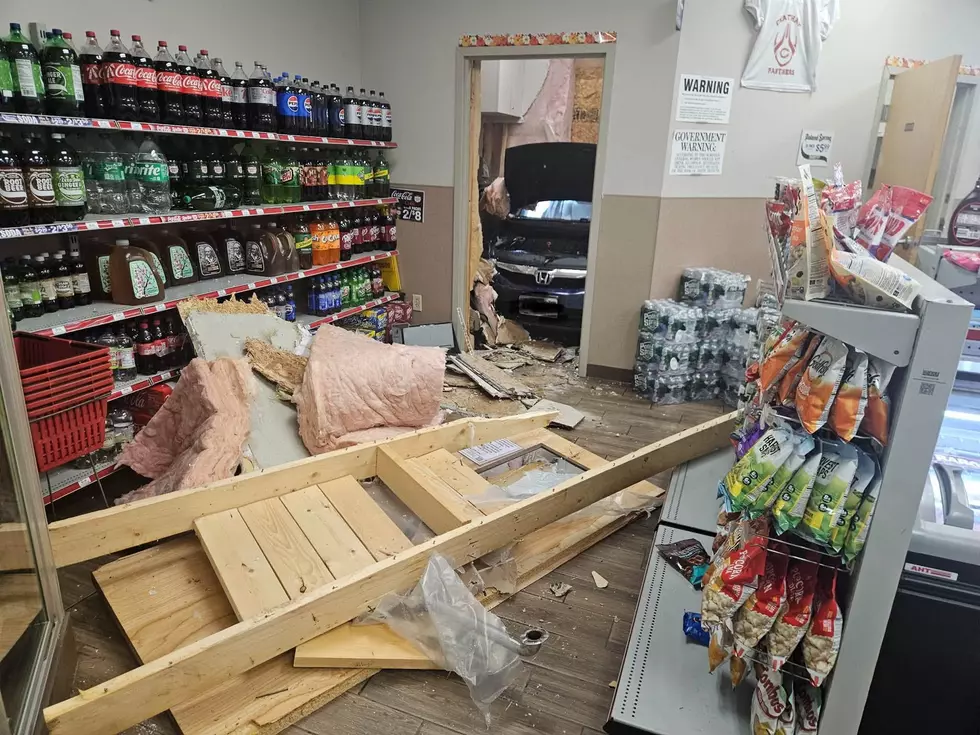 Upstate New York Stewart’s Closed After Car Injures Worker