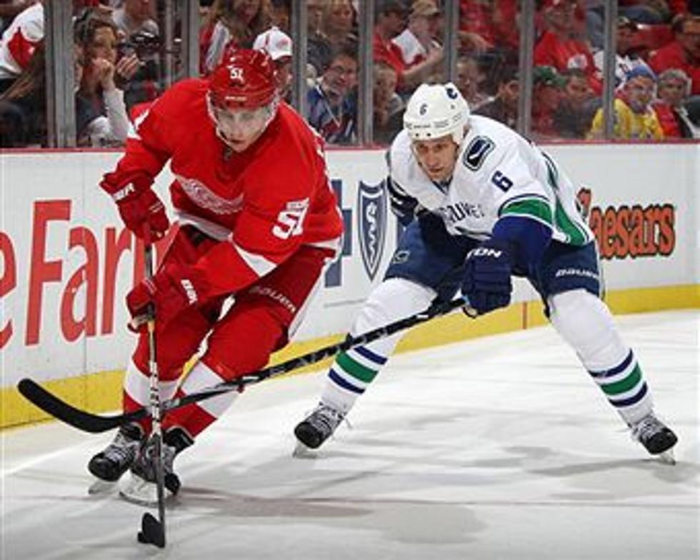 Wings Beat Canucks with Shutout Win