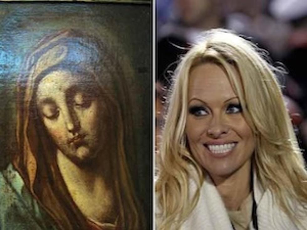 Pam Anderson to Play the Virgin Mary