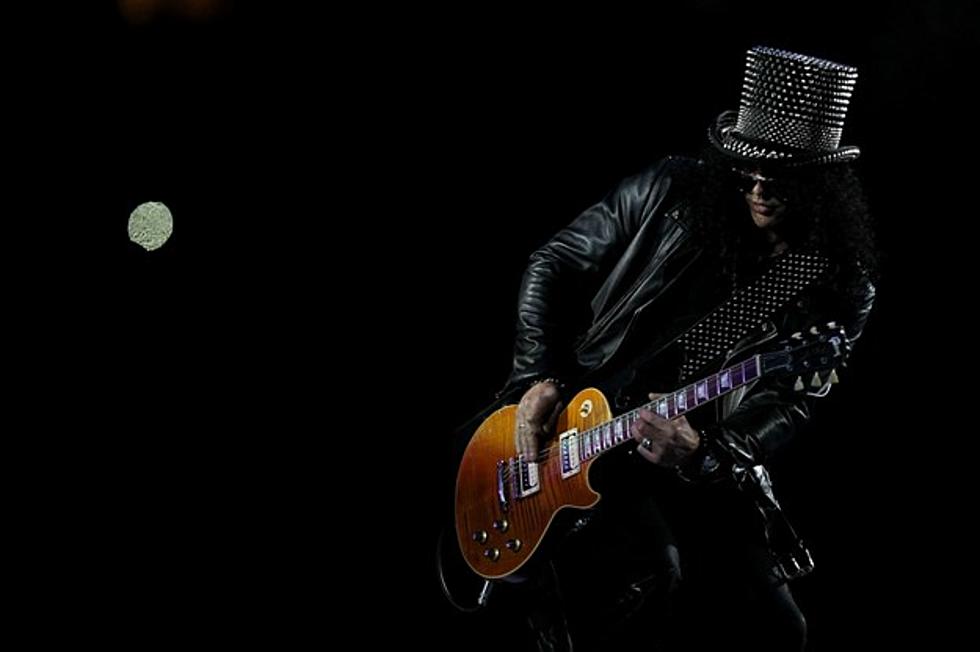 Slash Remembers His First Guitar