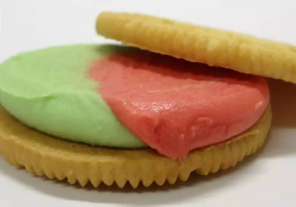 Watermelon Oreos Released In Limited Supply [VIDEO]