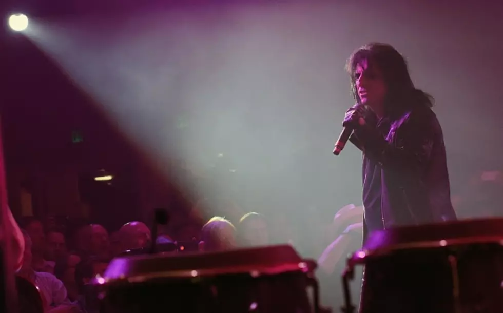 Alice Cooper Rocks Swedish Night Club [VIDEO]